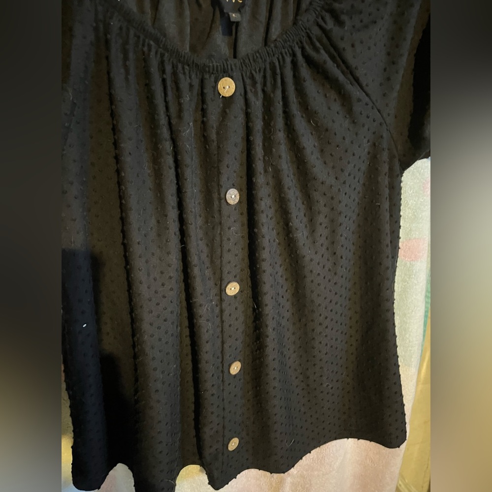 W5 Black Swiss Dot On/Off Shoulder Top Women’s Large - Picture 3 of 6